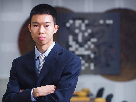 日本一区二区三区四区高清视频
